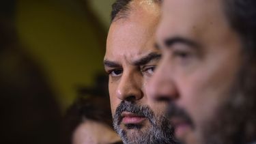 Charles Carrera y Mario Bergara presentaron denuncia por espionaje