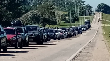 Más de 52.000 personas cruzaron a Argentina entre miércoles y jueves.