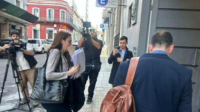 La fiscal Isabel Ithurralde presentó la acusación contra el exsenador nacionalista Gustavo Penadés