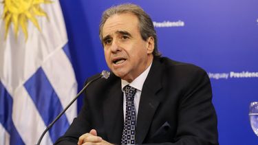 Monzeglio respaldó a Cardoso y acusó internas entre colorados