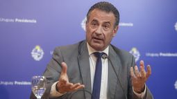 Salinas destacó efectividad de las vacunas en reducción de mortalidad