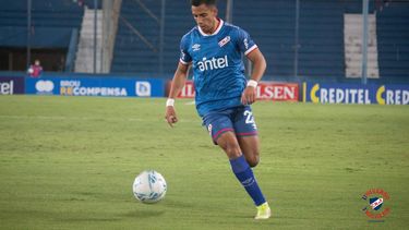 Alex Castro.