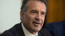 Salinas aclaró situación por falta de fármaco para el acné