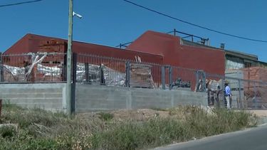 Trabajador murió mientras trabajaba en la construcción de una estructura de hierro en Las Piedras