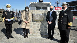 Homenajearon a víctimas de la tragedia del pesquero Isla de Flores