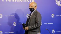 Educación apoya pedido para reducir distancia entre bancos en aula