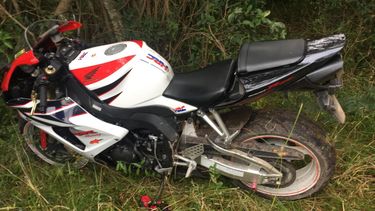 Policía incautó moto de alta cilindrada en infracción aduanera