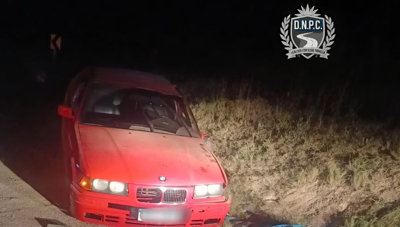 Soriano: un hombre murió tras despistar e impactar contra un terraplén en la ruta 14