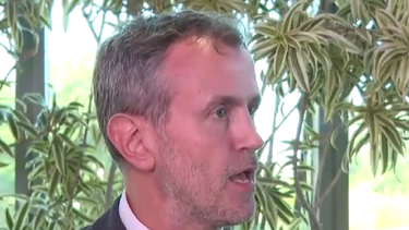 Embajador de Reino Unido presentó proyecto de inteligencia artificial para combatir el narcotráfico en Uruguay