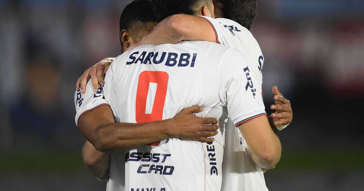 Nacional le ganó a Liverpool 3-1 en el Centenario por la fecha 12 del Apertura