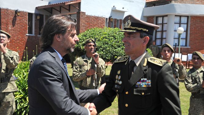 El presidente Luis Lacalle Pou encabezó la ceremonia.