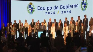 Uno por uno, estos son los integrantes del gabinete anunciado por Yamandú Orsi