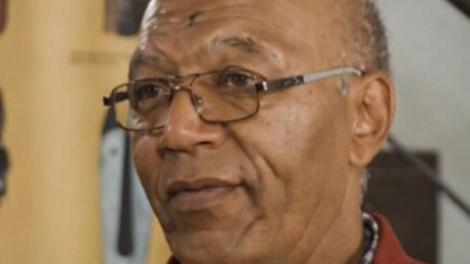 Mario Silva Ángel Castro