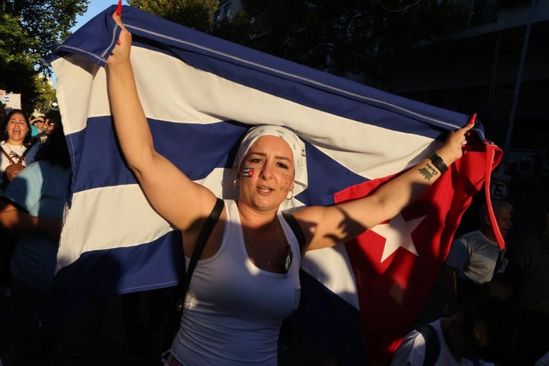 Movilización por libertad en Cuba: "Un reclamo de casi 70 años", sostuvo Juan Martín Rodríguez