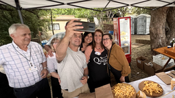 Lacalle Pou participó en Colonia de dos fiestas populares