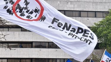 Sindicatos de la educación plantean al PIT-CNT paro general nacional por Presupuesto