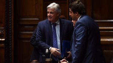 El canciller Francisco Bustillo en la interpelación del Frente Amplio por contrataciones en Salto Grande.