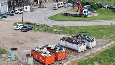 Continúa la polémica por el acopio de basura en el Faro de Punta Carretas