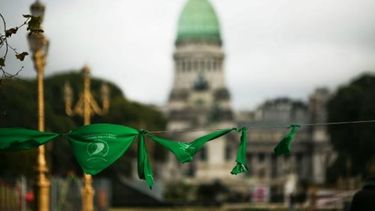 Senado argentino debate ley de aborto