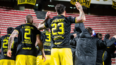 Peñarol ya está en Brasil y espera por su partido ante Flamengo.