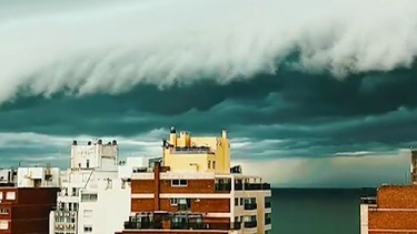 Tormenta “cumulonimbus” sorprendió a Montevideo
