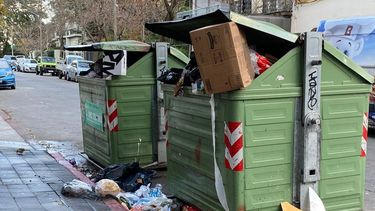 Joven de 25 años fue aplastado por la prensa de un camión de basura