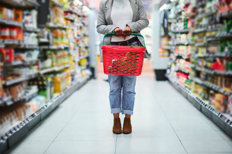 Comercio y servicios crecieron 2,2% en el segundo trimestre, pero con señales de desaceleración