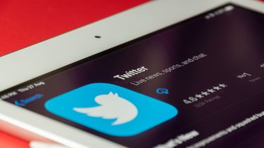 ex funcionario denuncia fallas de seguridad en twitter