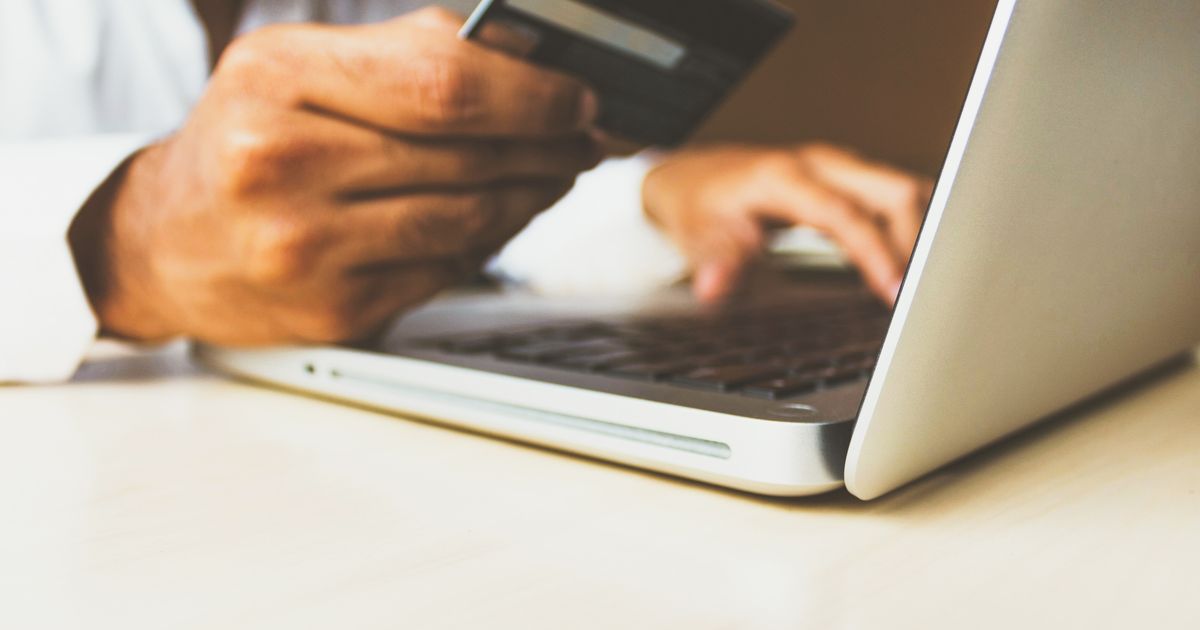 Compras web entre US$ 200 y US$ 800 desde Estados Unidos pagarán IVA desde el 1° de mayo