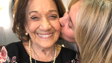 Claudia García y Cristina Moran