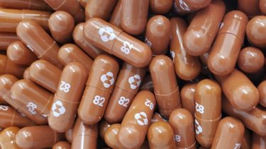 Acuerdo para facilitar el acceso mundial a la píldora anticovid de Pfizer