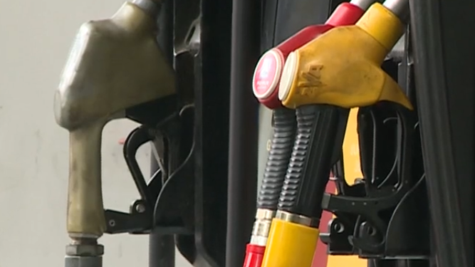 MIEM espera informe de Ursea por precio de combustibles; la ARU señaló que afecta a todo el consumo