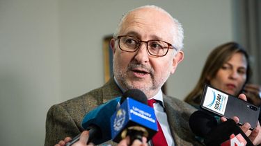 Pablo Da Silveira espera por José Carlos Mahía para dar inicio a la transición en Educación