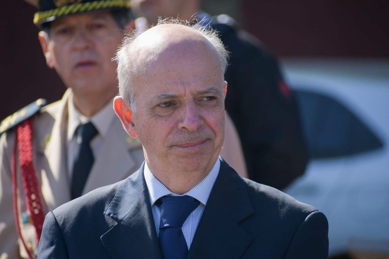 Ministro de Defensa, Javier García