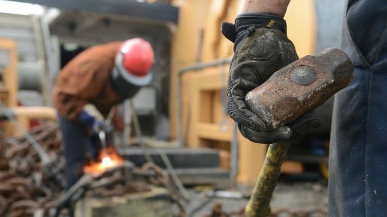 Trabajador falleció en obra en construcción en Playa Mansa.