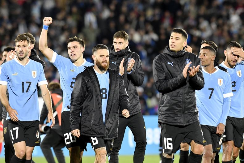 Termino el primer partido - La selección de Uruguay