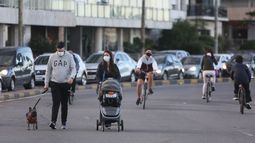 COVID-19 en Uruguay: Cinco fallecimientos y 547 casos nuevos