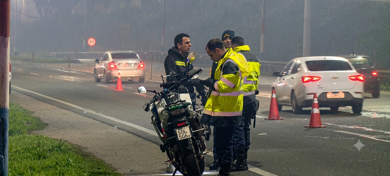 Dos mujeres murieron y un niño está grave tras un siniestro entre una moto y un ómnibus en Canelones