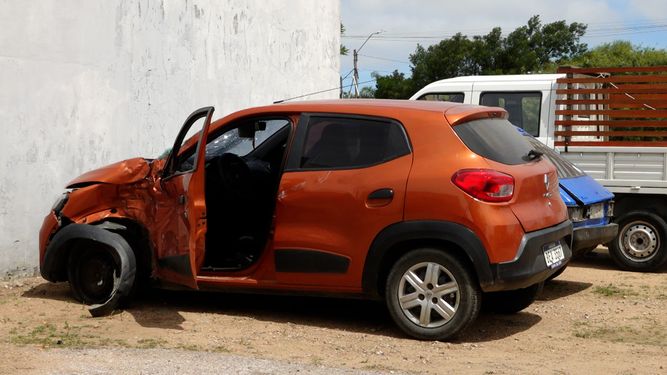 Un motociclista de 19 años murió tras chocar con un auto en Maldonado
