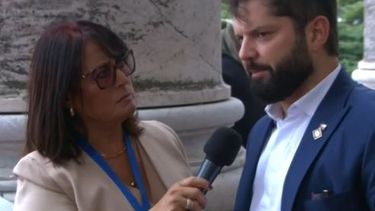 El presidente Boric llegó al Palacio Legislativo y dijo que el Frente Amplio ha sido una inspiración para él