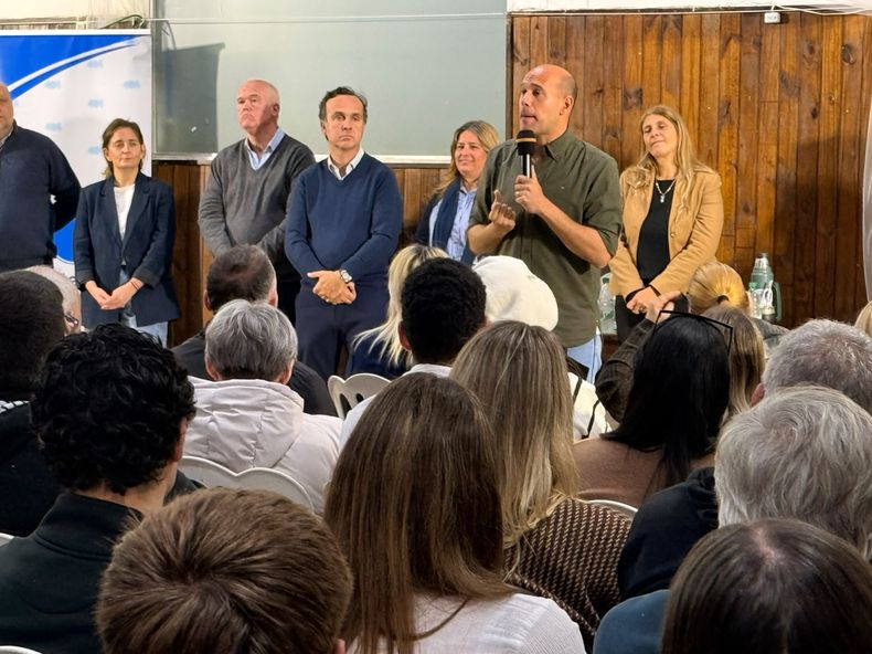 Martín Lema criticó al gobierno por la gestión del MI y dijo que es rehén de lo que prometió en campaña
