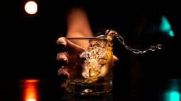 El 67% de los adolescentes consume alcohol; la mayoría empieza a los 13 años