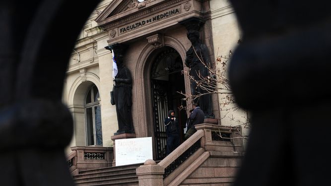 Facultad de Medicina recibió cinco amenazas de bomba en una semana: Una actitud criminal, dijo el decano