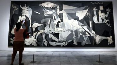 el 50 aniversario de la muerte de picasso contara con 42 exposiciones en todo el mundo
