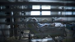 Ocupación en CTI por Covid: en 10 días pasó de 559 a 524 internados