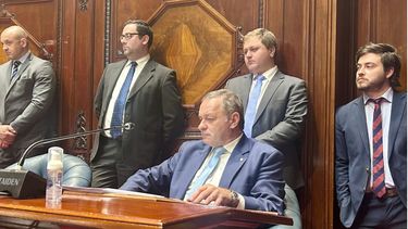 Álvaro Delgado presentó este martes la renuncia al Senado: La decisión nace de la convicción y el deber