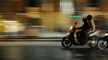 Prohibición para circular en moto.&nbsp;