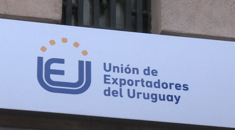 Exportadores manifestaron preocupación por fuerte caída del dólar.