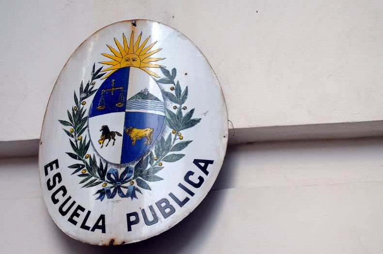 escuela publica.JPG