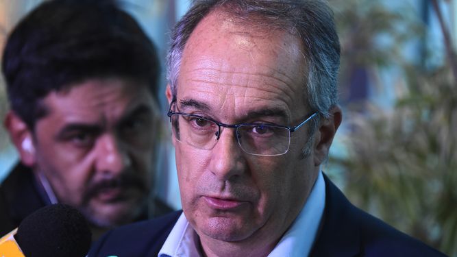 José Carlos Mahía se comprometió a elaborar un nuevo decreto sobre universidades privadas